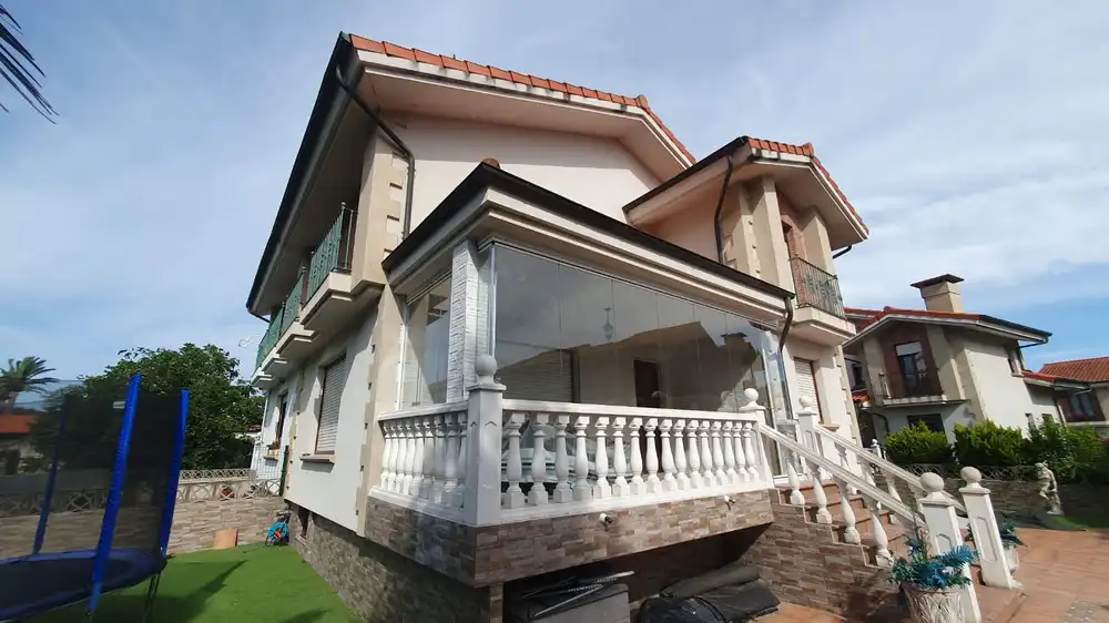 acristalamientos y cerramientos de porches en Asturias Cantabria (4)