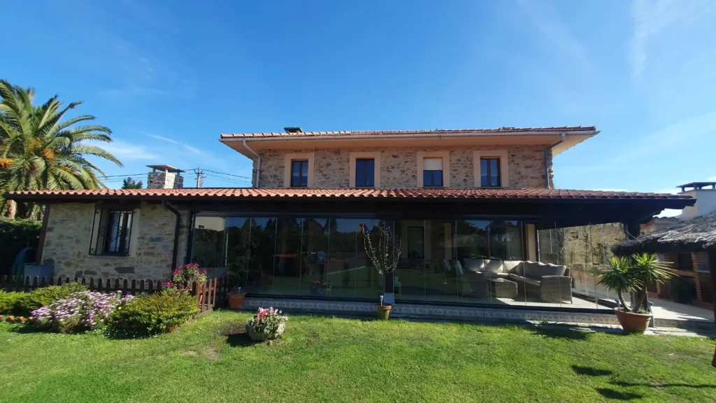 acristalamientos y cerramientos para terrazas y porches en Asturias y Cantabria por Cialca, cortinas de cristal, (1)