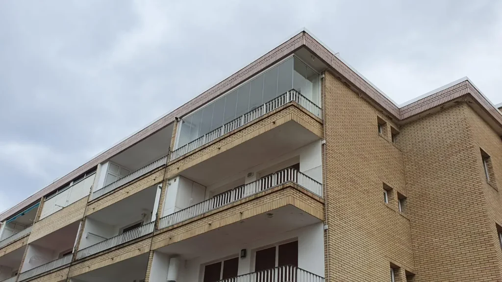 acristalamientos y cerramientos para terrazas y porches en Asturias y Cantabria por Cialca, cortinas de cristal, (31)