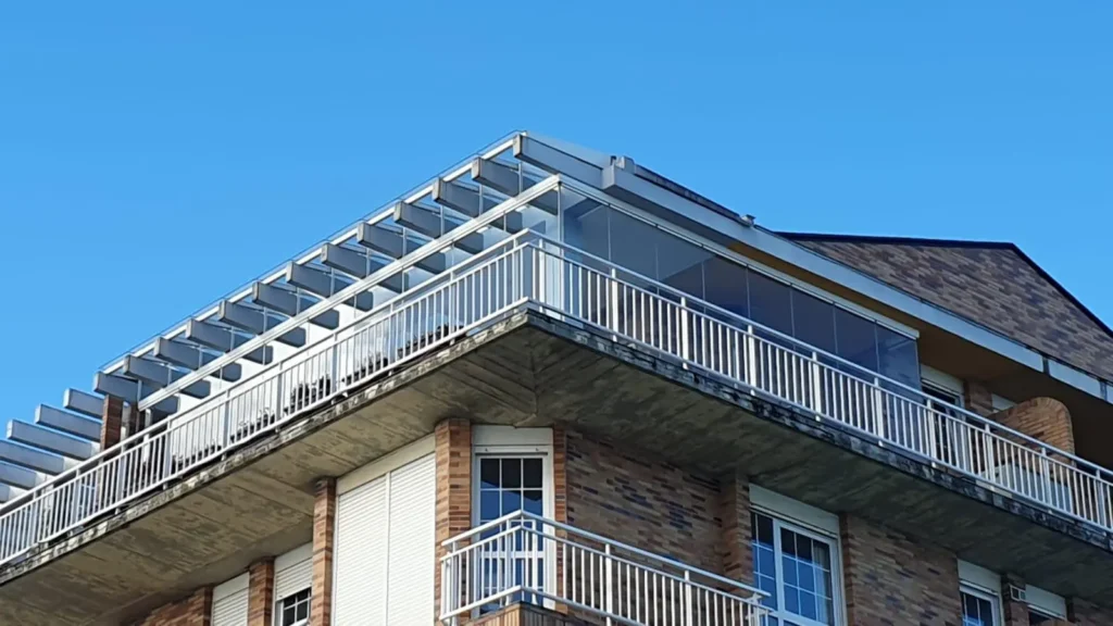 acristalamientos y cerramientos para terrazas y porches en Asturias y Cantabria por Cialca, cortinas de cristal, (49)