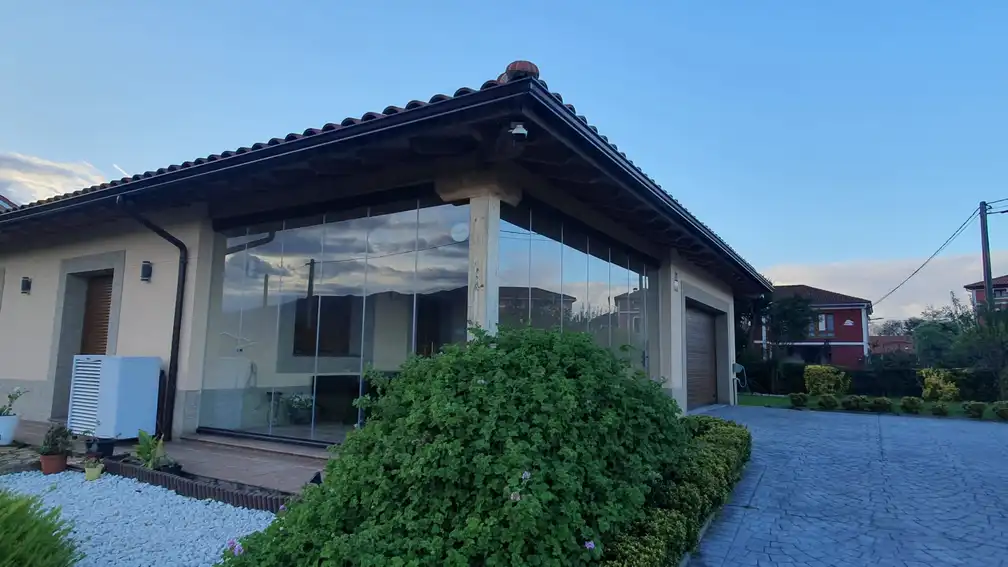 a building with a glass wall