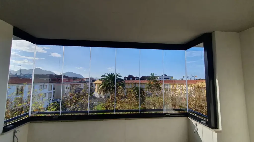 cerramientos de cristal en llanes, cortinas de cristal en terrazas asturias, acristalamiento moderno para terrazas, cerramientos en cantabria con Cialca (1) cerramientos de cristal en llanes, cortinas de cristal en terrazas asturias, acristalamiento moderno para terrazas, cerramientos en cantabria con Cialca